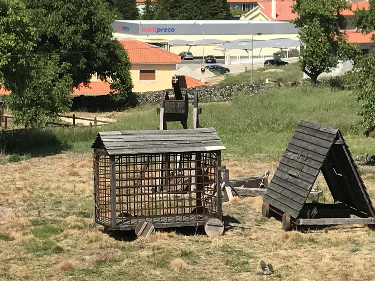 Hotel Medieval De Пенедоно Екстериор снимка