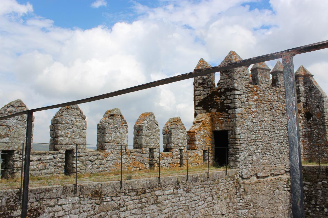 Hotel Medieval De Пенедоно Екстериор снимка